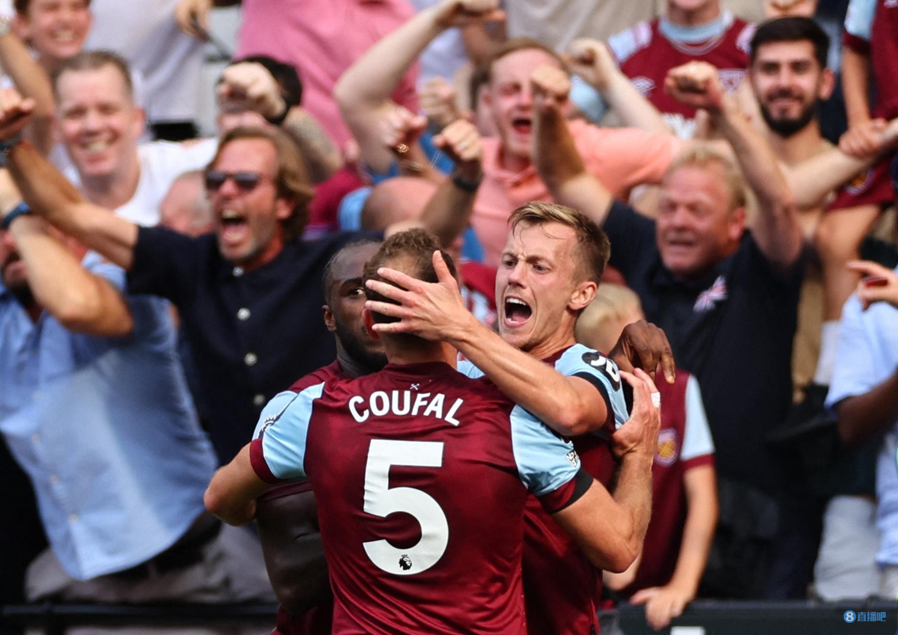 镇的建筑物 镇的建筑物