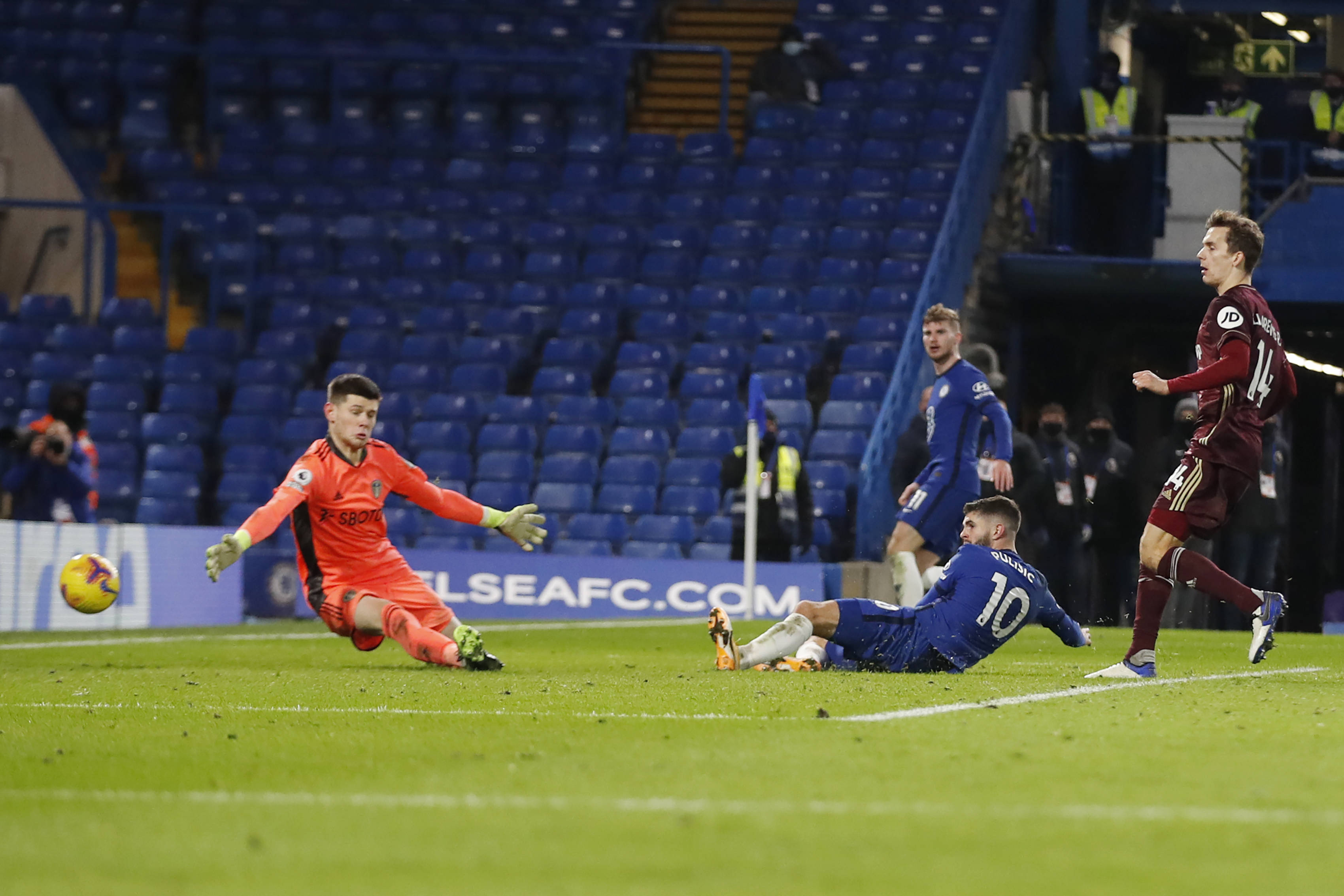 不可撼动的 不可撼动的